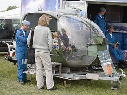 Even though the show had just opened, the Gazelle cockpit quickly drew its first customer!