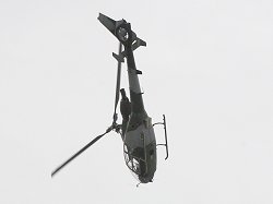 During his display, Mal reaches some very extreme attitudes.