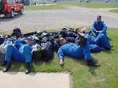 ....as did the hardworking groundcrew who had readied the aircraft for the next display in blistering sun