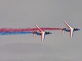 The solo pair keep a tight formation....