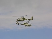 The Gazelles then perform the fourway cross, here the centre pair make a very close pass indeed!